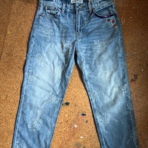 Lucky Brand mid-rise Jean